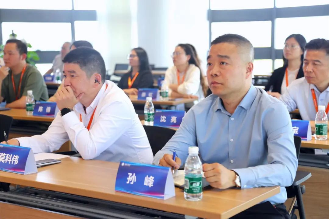 68075171daea1.jpg 640-6.jpg